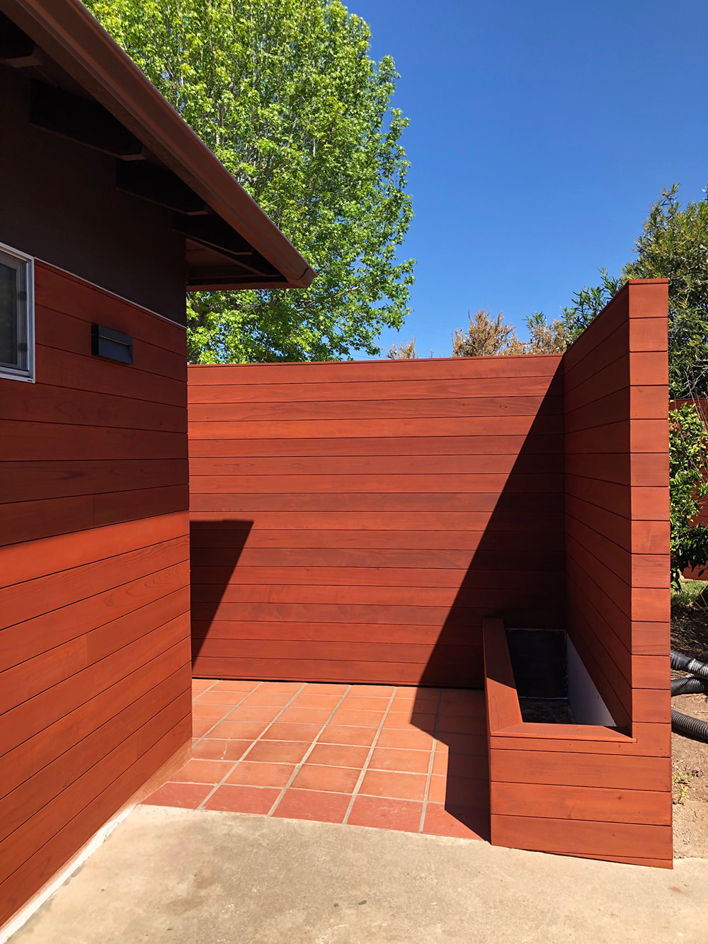 Coleman Griffith- Architecture Open2 design- Red wood walk way